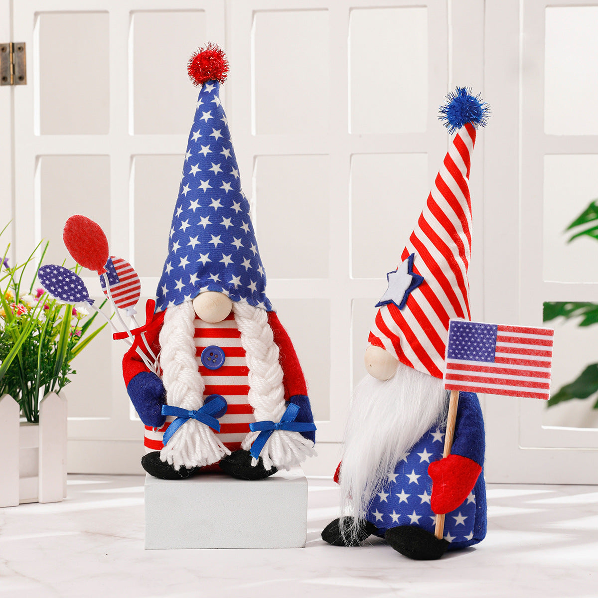 USA Flag Stripes Holding Flag Gnomes