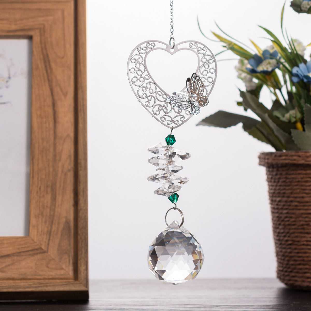 Crystal Suncatcher With Metal Art For Home Decoration