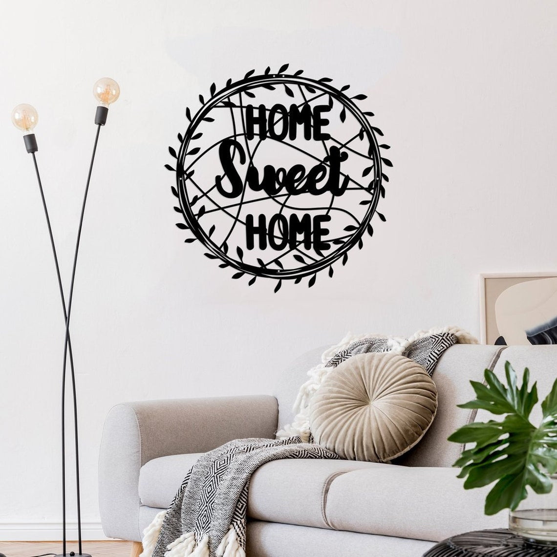 Home Sweet Home - Metal Wreath Wall Art