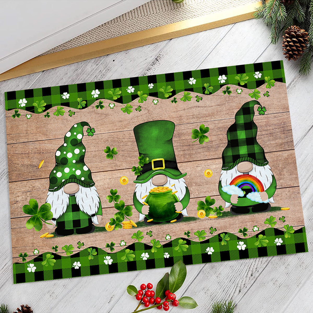 Standing Lucky Gnome - St. Patrick's Day Doormat